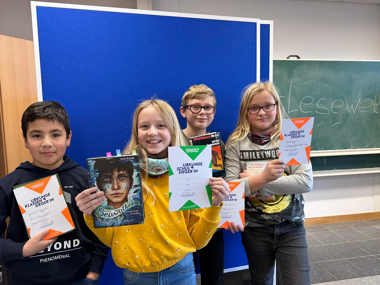 unsere Gewinner beim Vorlesewettbewerb